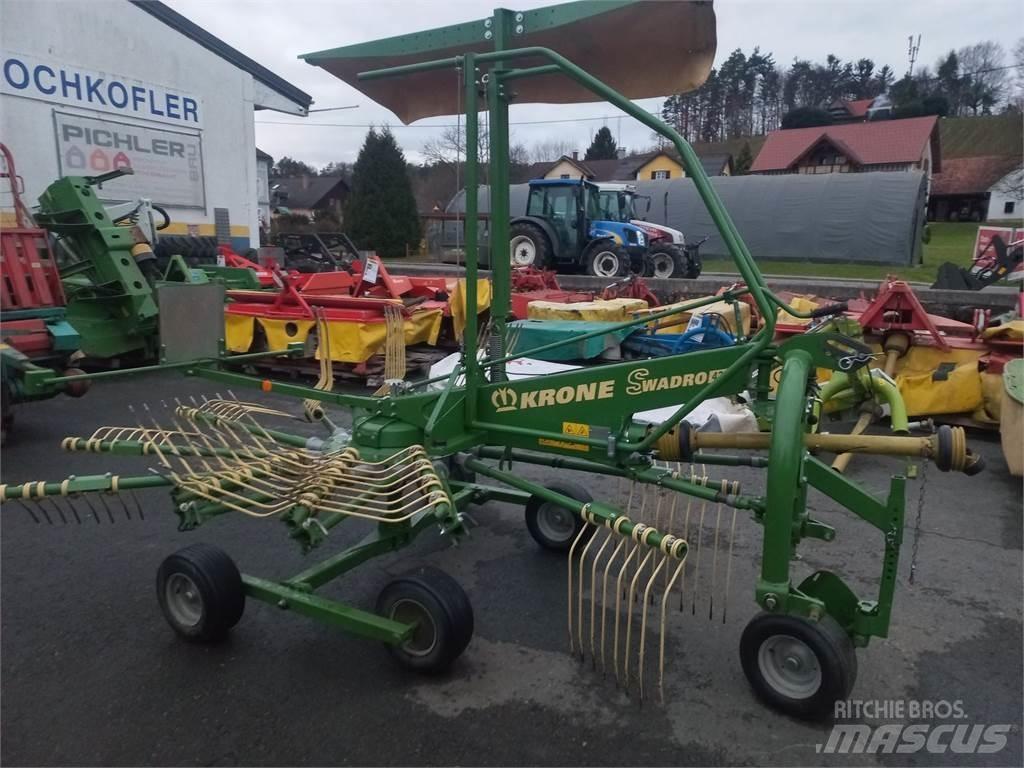 Krone Swadro 420 Riadkovacie žacie stroje
