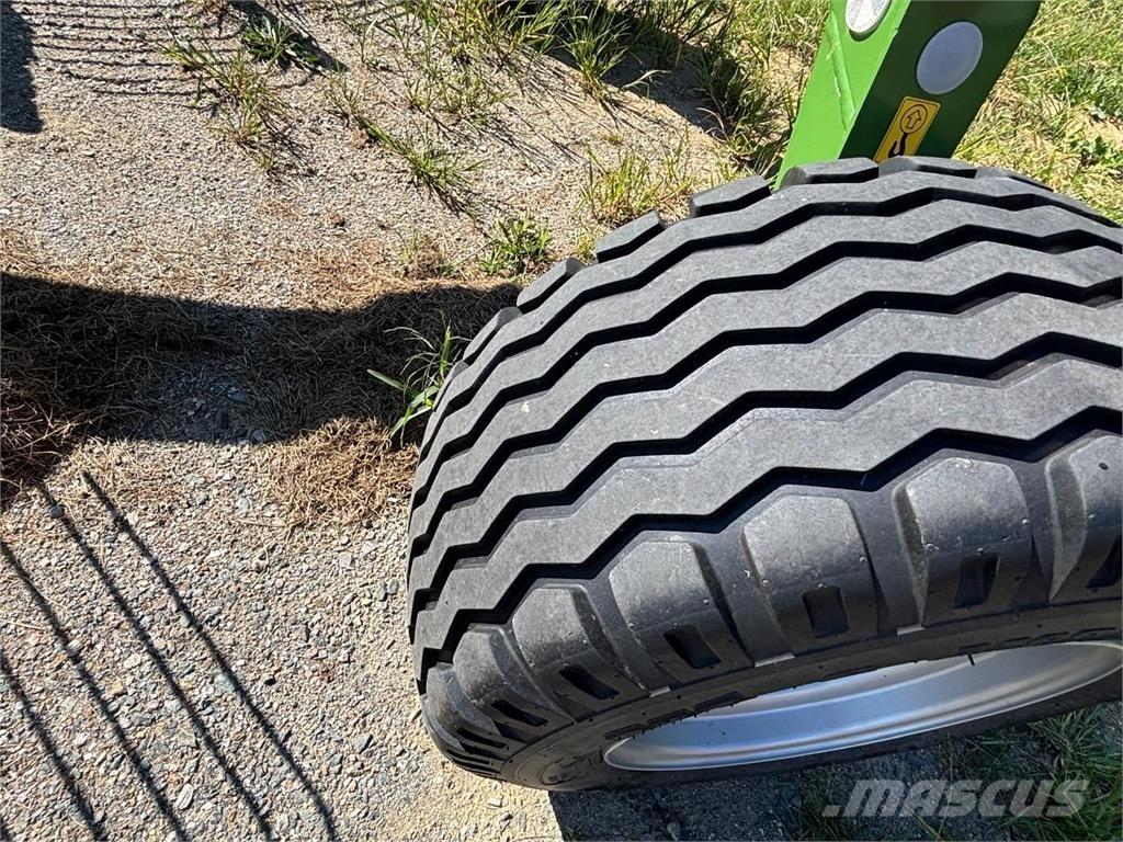 Krone Swadro TC 760 Riadkovacie žacie stroje