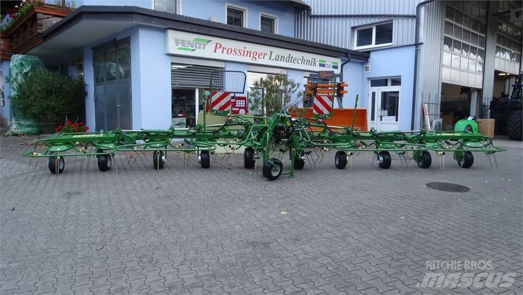 Krone Vendro 900 Obracače a zhrabovače sena