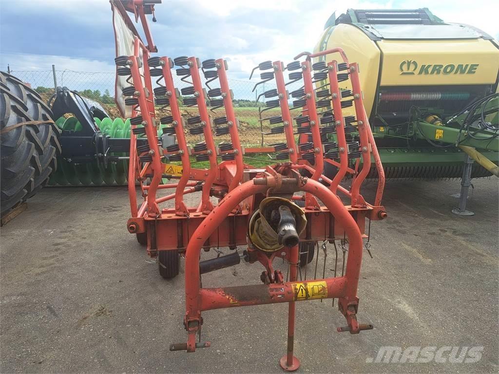 Kuhn GA 4121 GM Riadkovacie žacie stroje