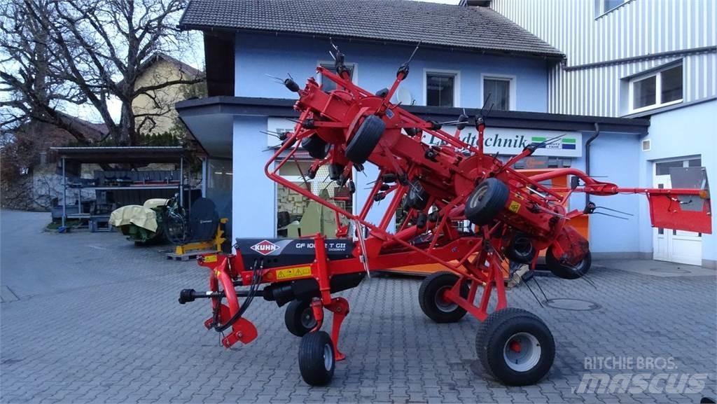 Kuhn GF 10802T Obracače a zhrabovače sena