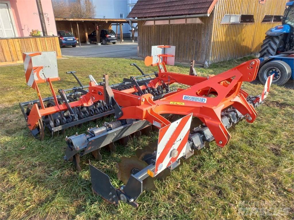 Kuhn Optimer 303 Tanierové brány