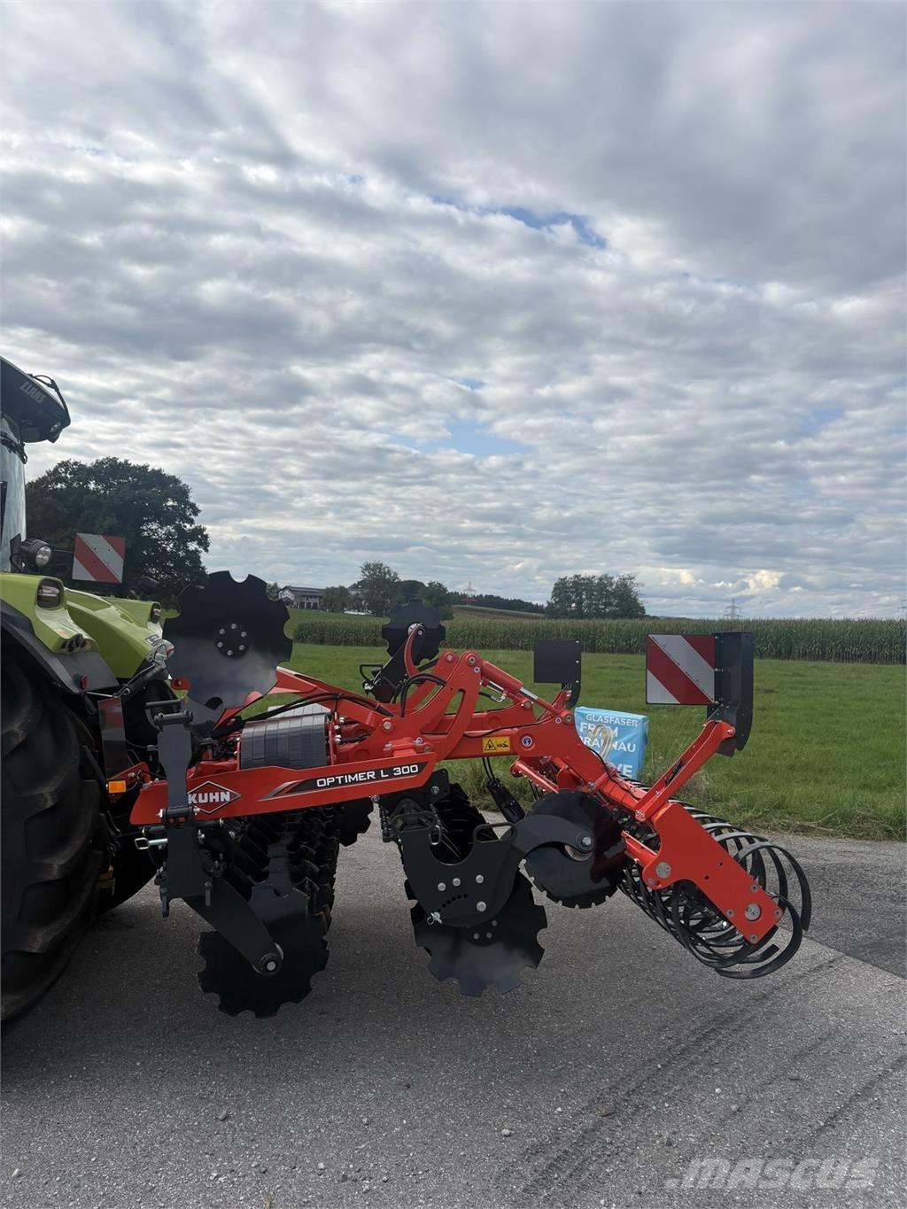 Kuhn Optimer L 300 Tanierové brány