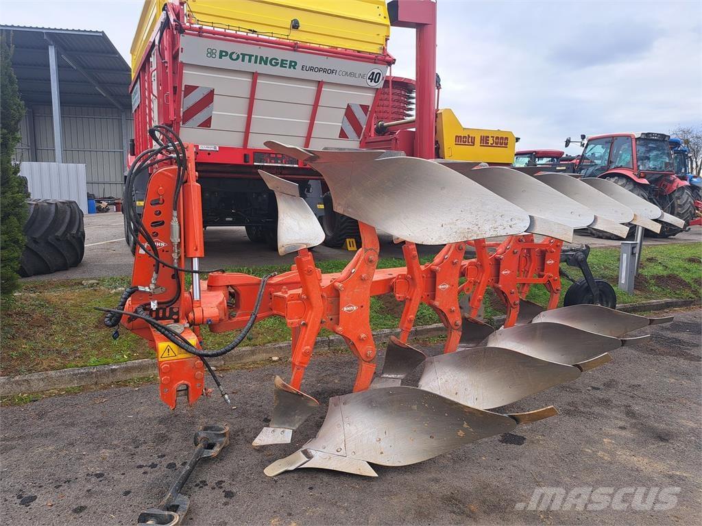 Kuhn Varimaster 123 Konvenčné pluhy