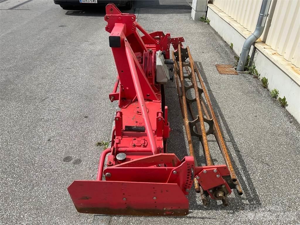 Lely 3025 Tanierové brány