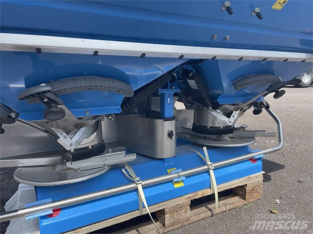 Lemken Spica 8/900 Iné stroje na aplikáciu hnojív a ich príslušenstvo