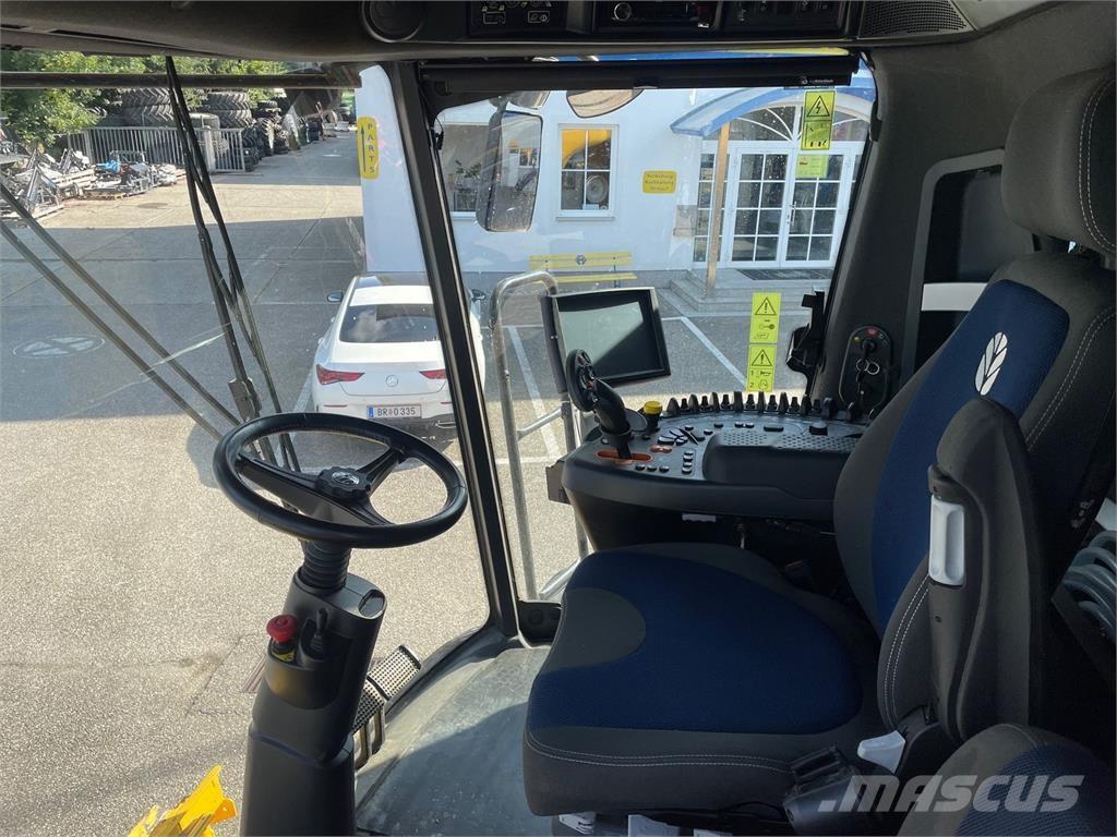 New Holland CX 7.90 Kombinované zberacie stroje