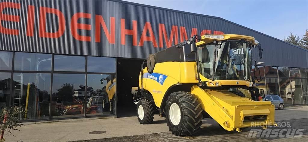 New Holland CX8040 Kombinované zberacie stroje