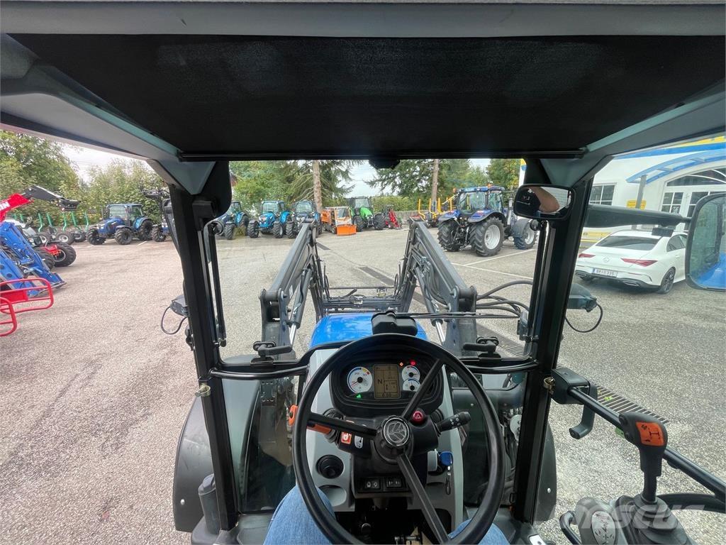 New Holland T4.85 Traktory