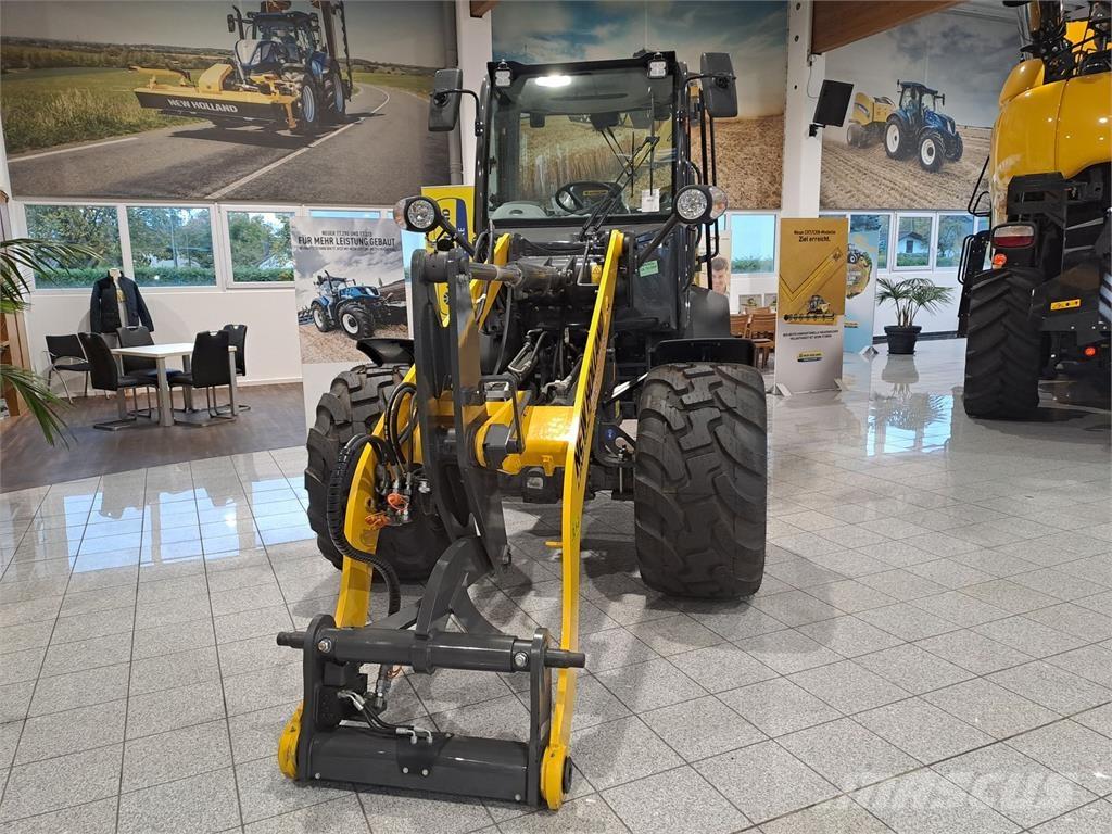 New Holland W 80 C Kolesové nakladače