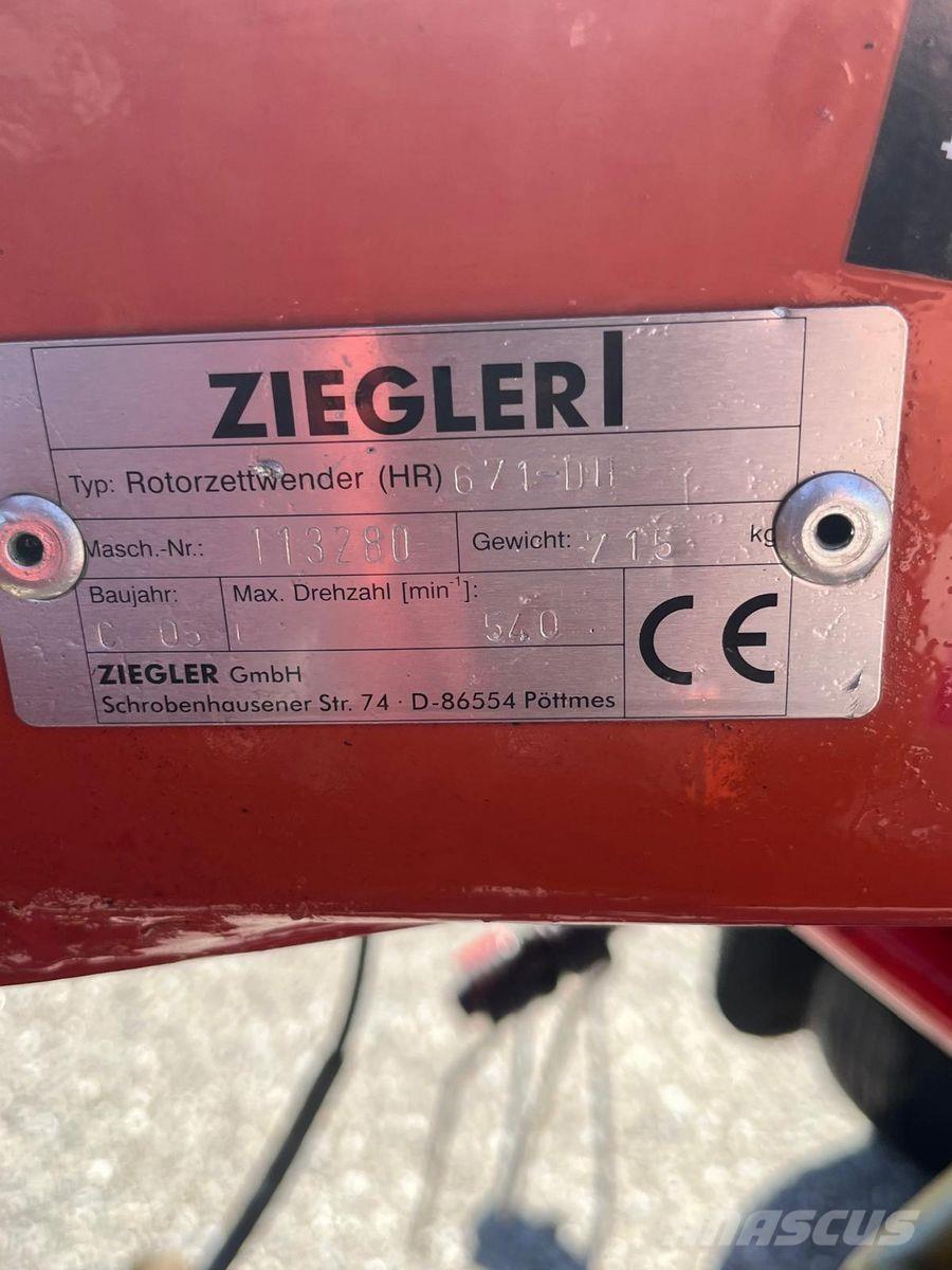 Niemeyer HR 6.71 DH Obracače a zhrabovače sena