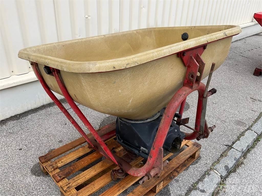  P 400 Iné stroje na aplikáciu hnojív a ich príslušenstvo