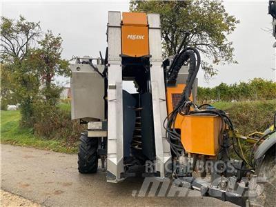 Pellenc 8090 Stroje na zber hrozna