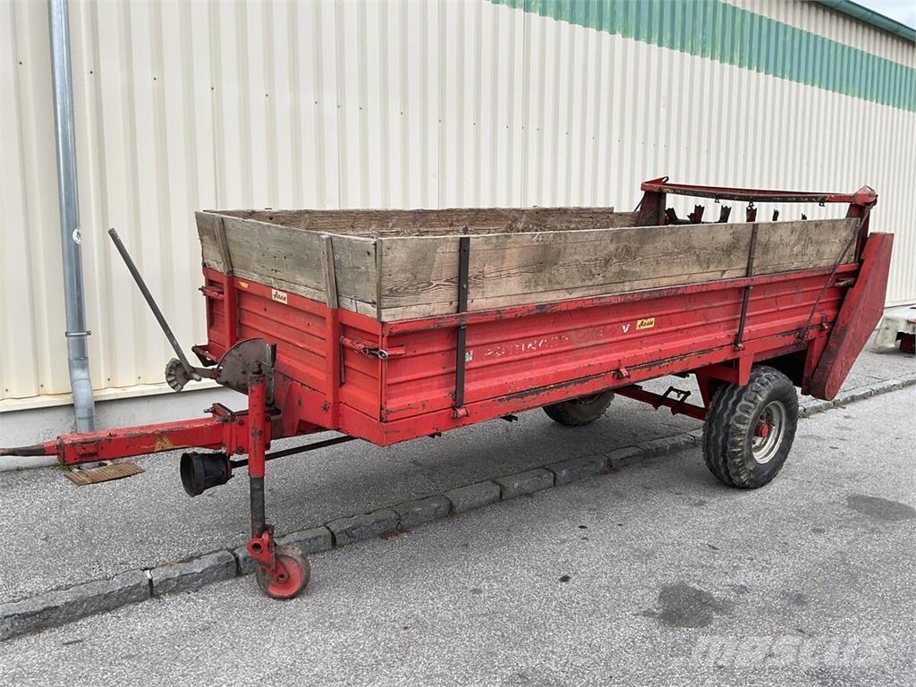 Pöttinger 4000 Rozmetadlá maštaľného hnoja