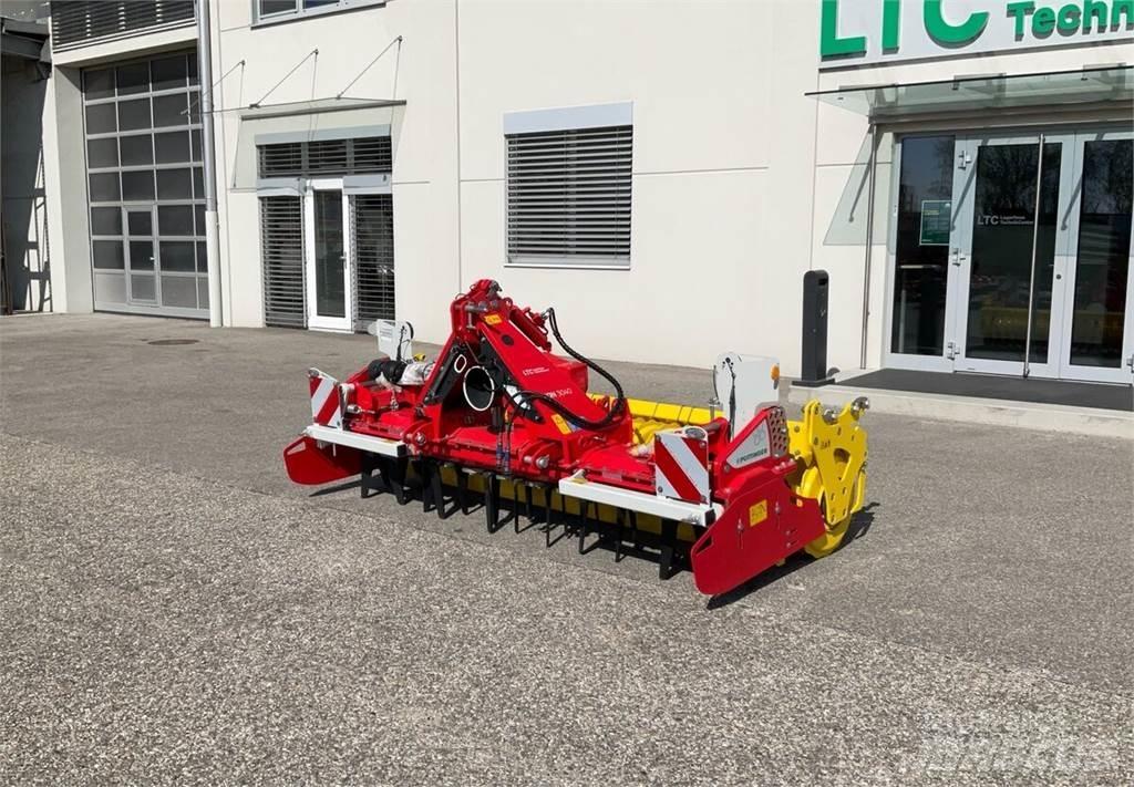 Pöttinger Lion 3040 Tanierové brány
