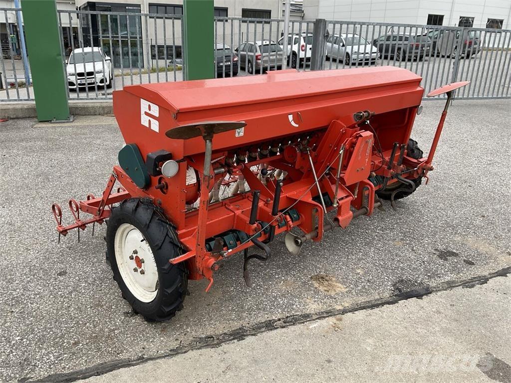 Reform Semo 99 Mechanické sejačky