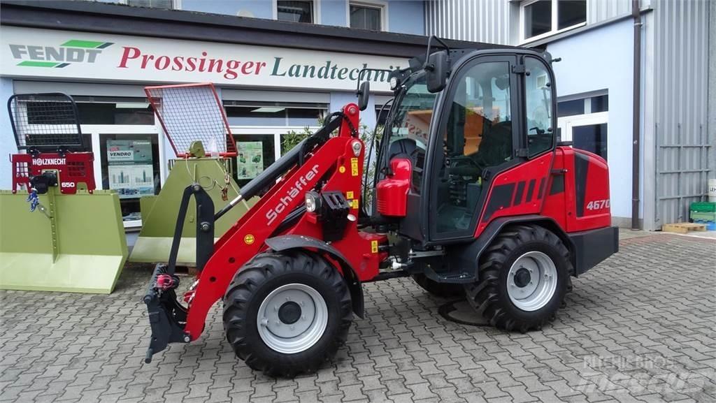 Schäffer 4670 Čelné nakladače a rýpadlá