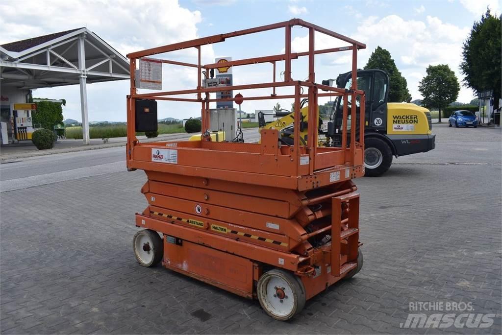 SkyJack 4626 SJ III Kĺbové plošiny