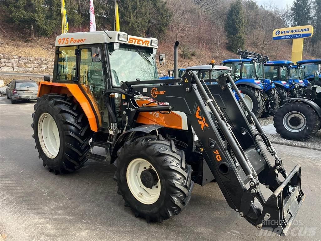 Steyr 975A Traktory