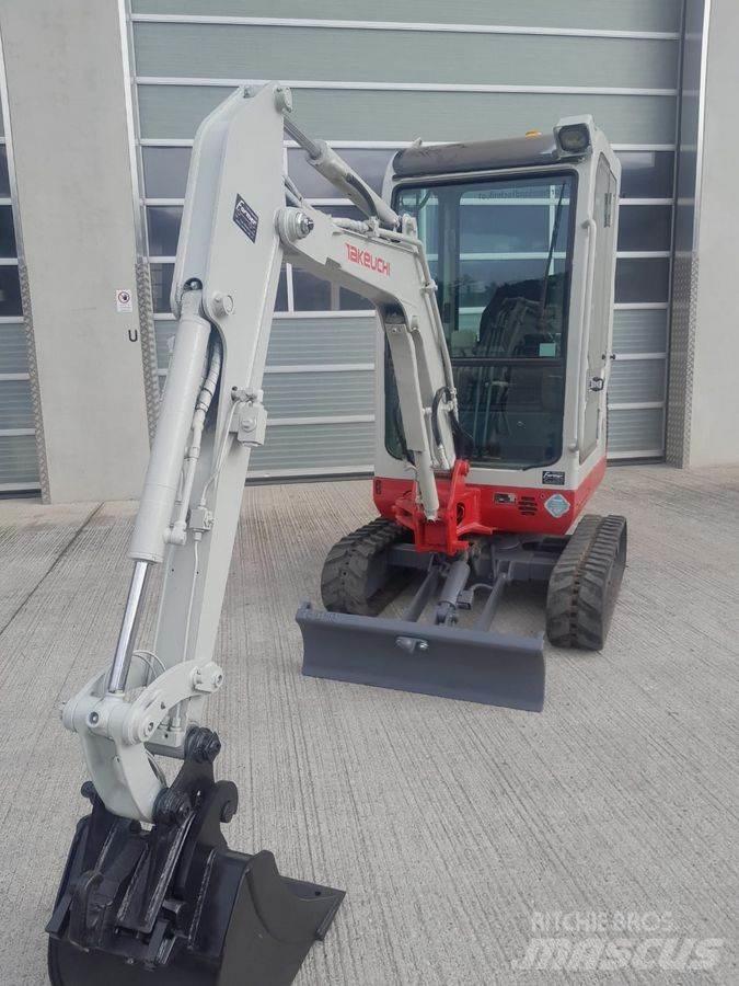 Takeuchi TB016 Mini rýpadlá < 7t