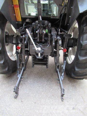 Valtra 6850 Hi Tech Traktory