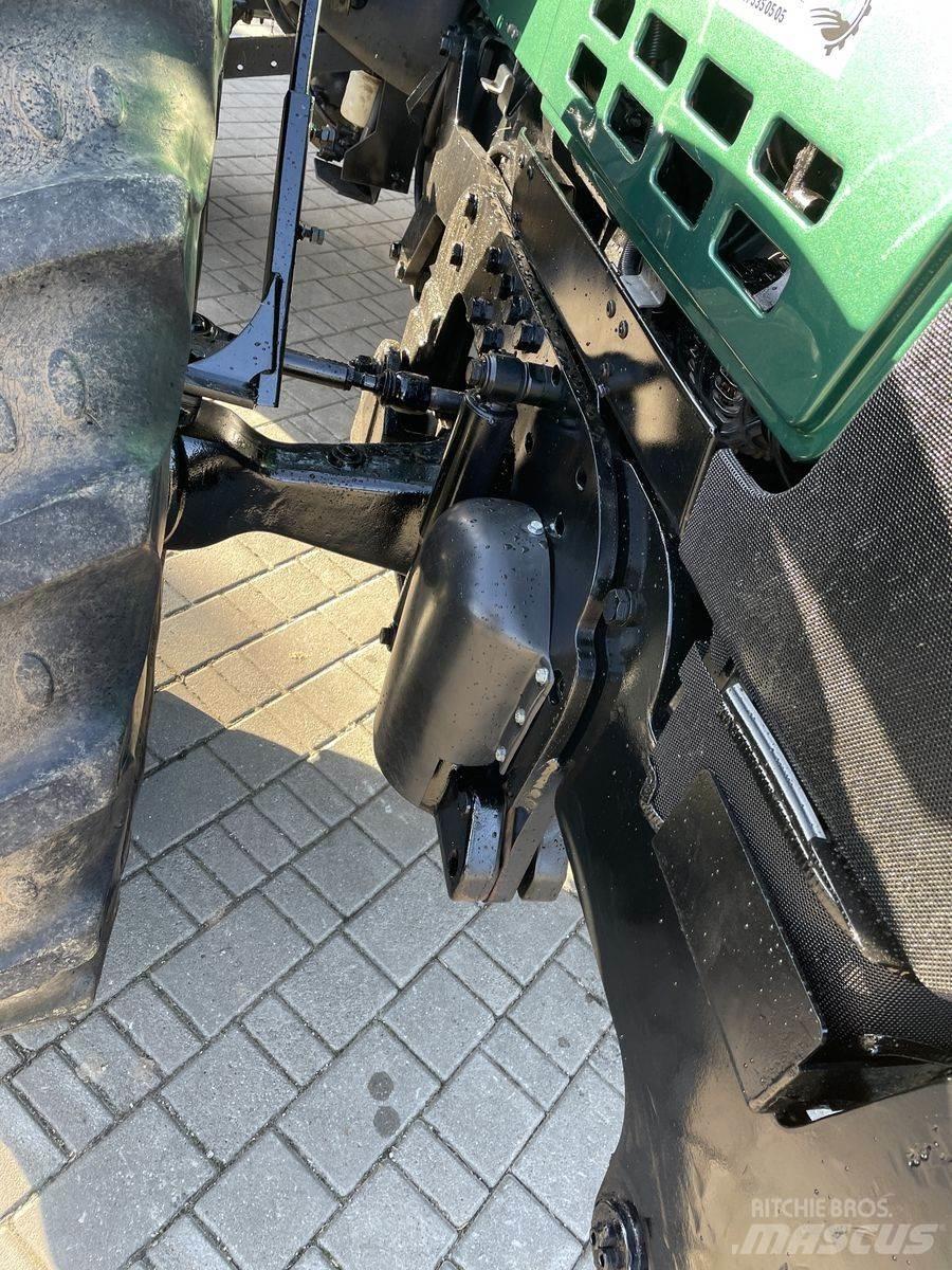 Valtra 6850 HiTech Traktory