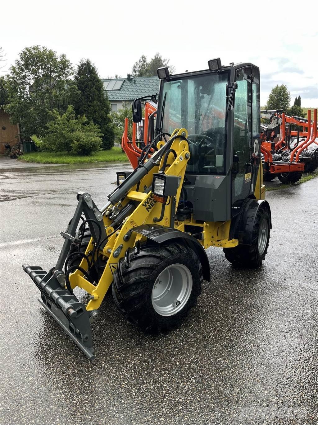 Wacker Neuson WL 20 Čelné nakladače a rýpadlá