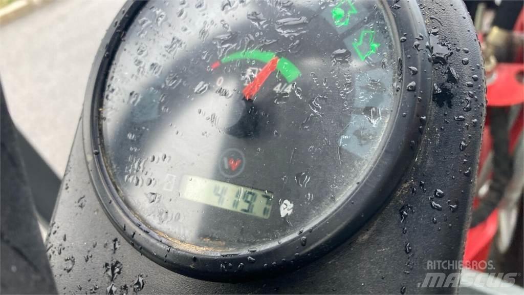 Weidemann 1160 Čelné nakladače a rýpadlá