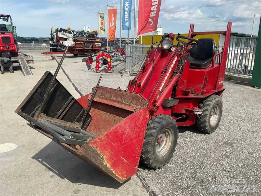 Weidemann 911D/R Čelné nakladače a rýpadlá