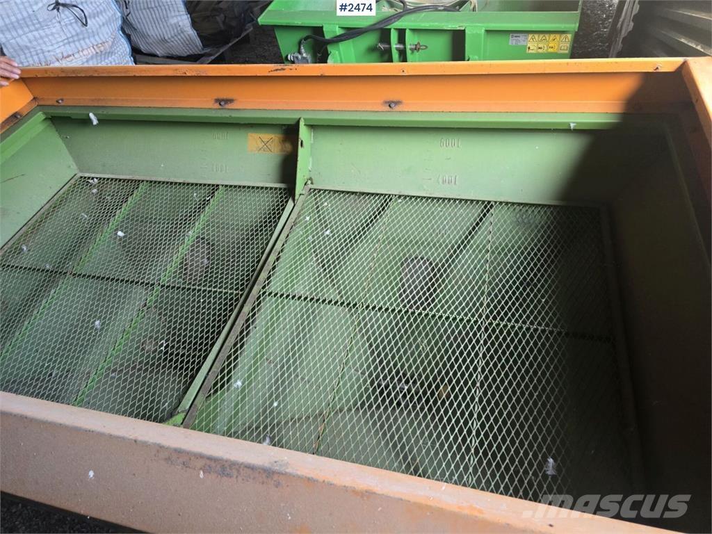 Amazone ZA-U 1501 Iné stroje na aplikáciu hnojív a ich príslušenstvo