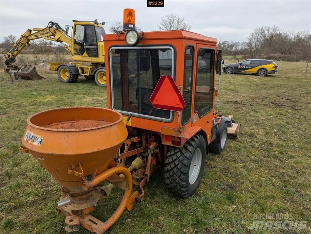 Holder P60 Traktory
