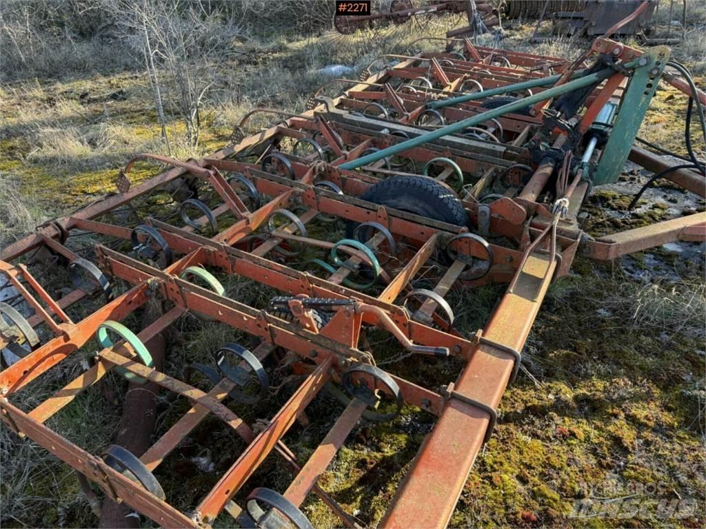 Kverneland Harv Ďalšie stroje na spracovanie pôdy a príslušenstvo