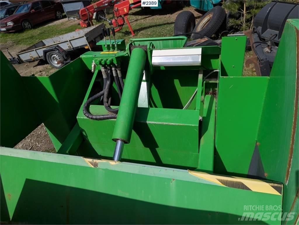 Varmo Lift PPNL Stroje na zber krmovín-príslušenstvo