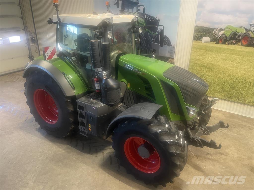 Fendt 828 Traktory