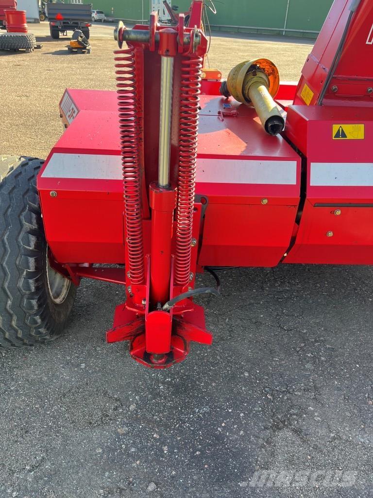 JF FCT 900 Stroje na zber krmovín-príslušenstvo