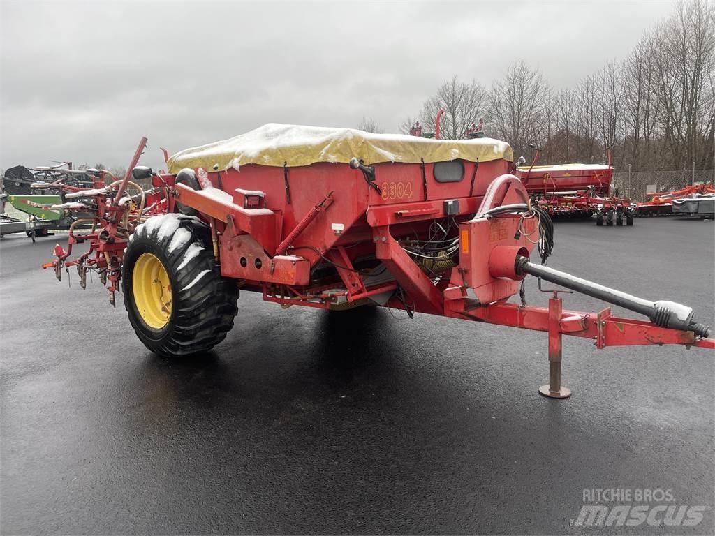 Tive 3304 Mechanické sejačky