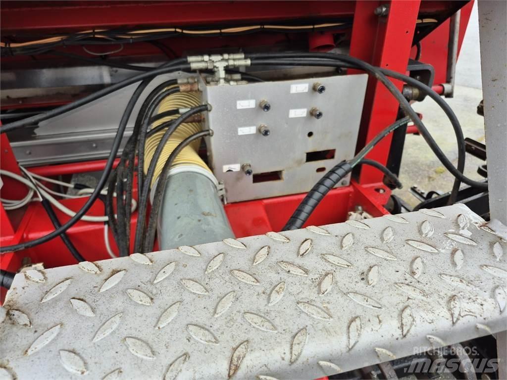 Tive 5406 Mechanické sejačky