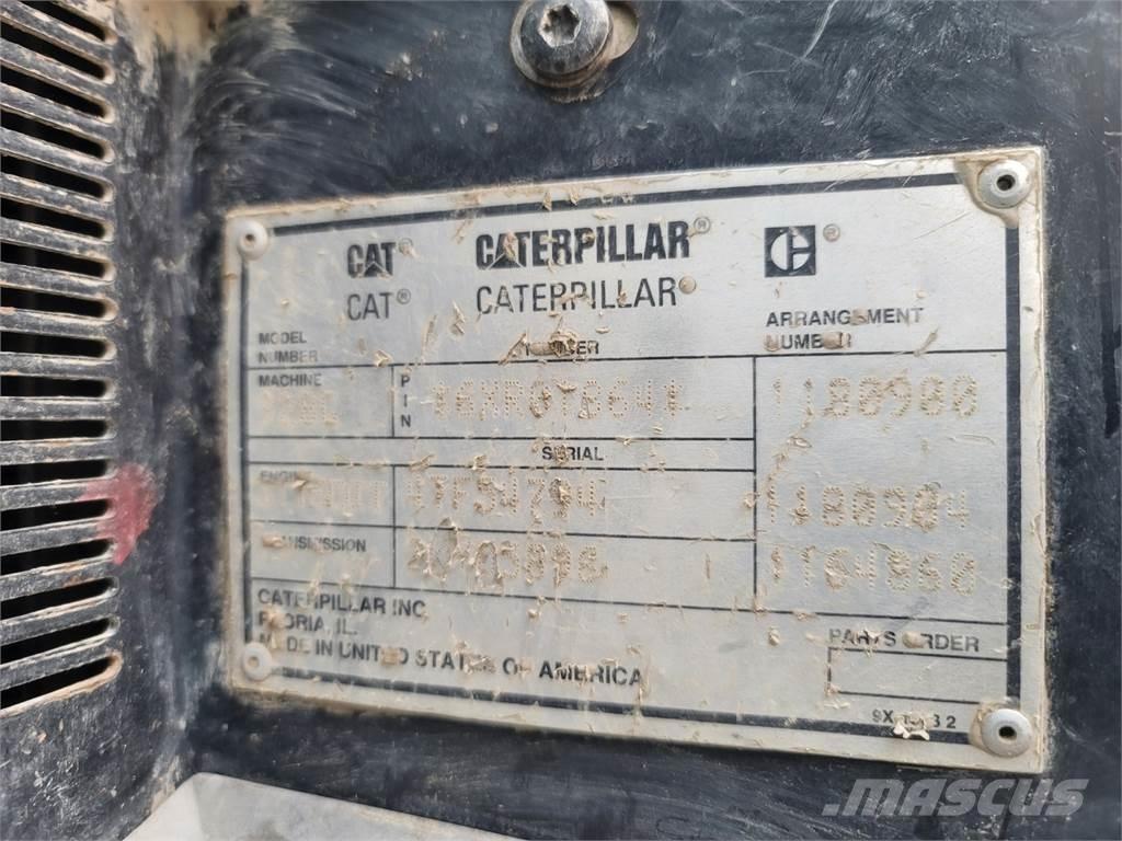 CAT 928G Ďalšie komponenty