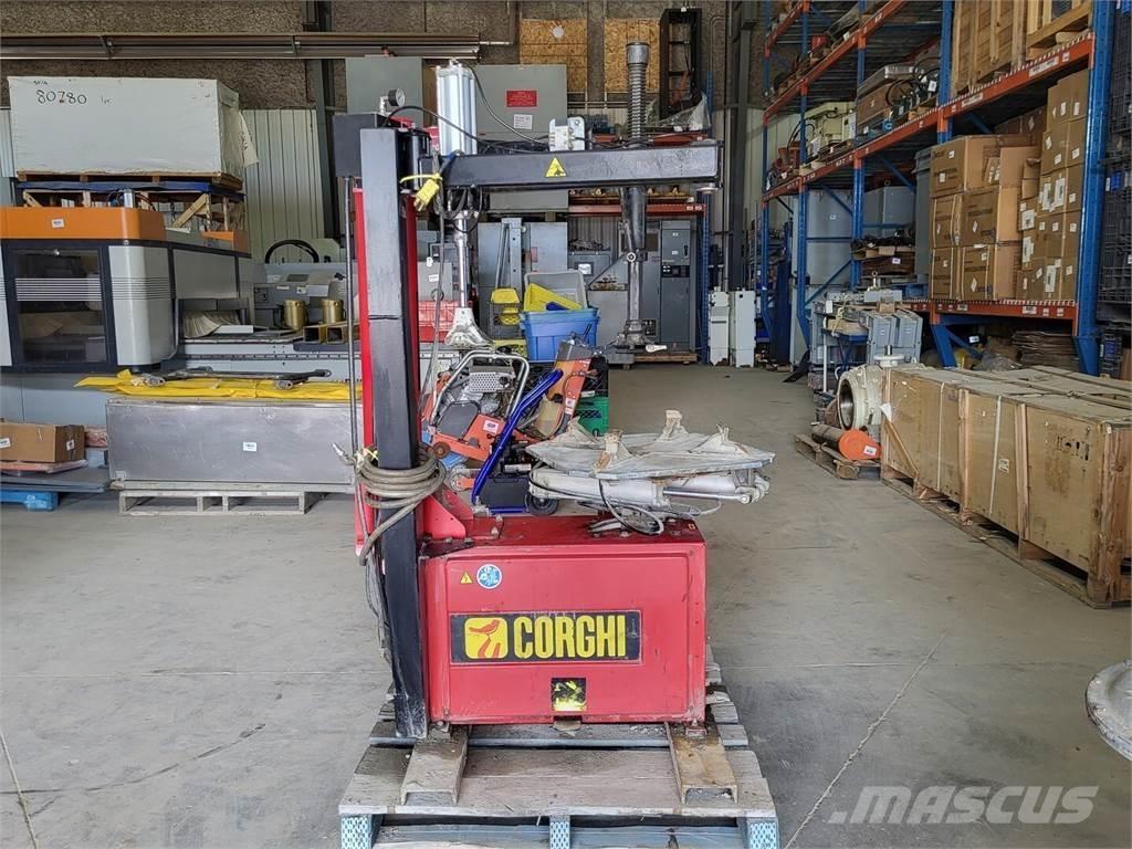 Corghi A9824 Pneumatiky, kolesá a ráfiky