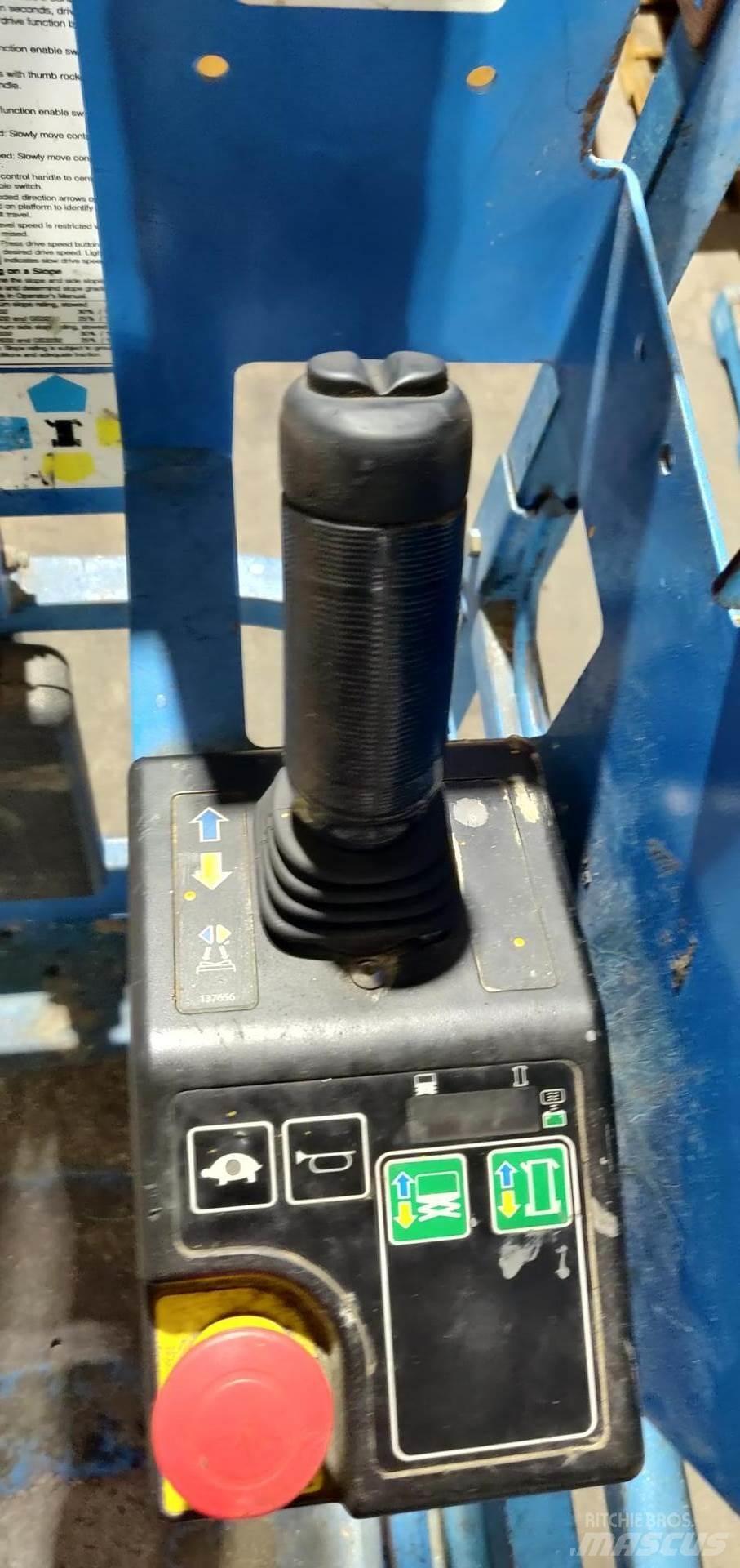 Genie GS-2632 Nožnicové zdvíhacie plošiny