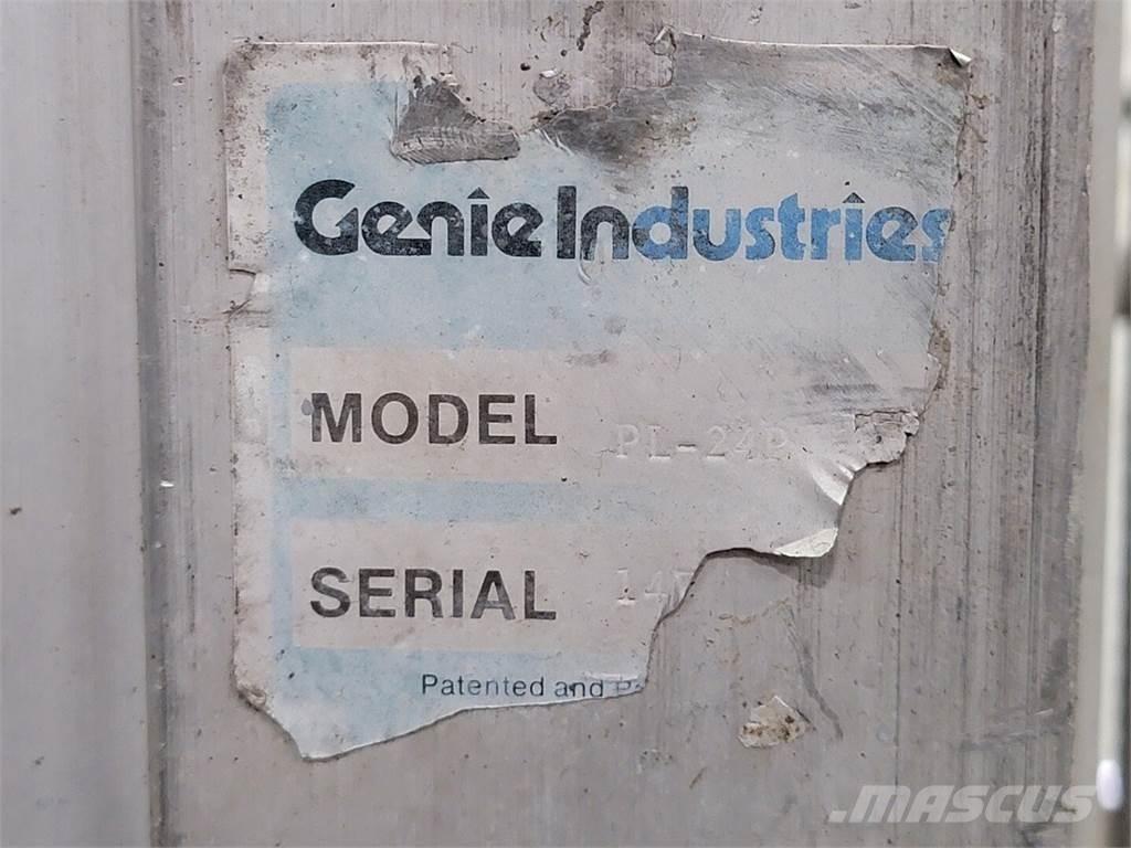 Genie PL-24P Nožnicové zdvíhacie plošiny