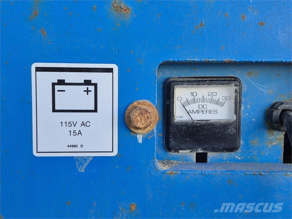 Genie Z40/23N Kĺbové plošiny