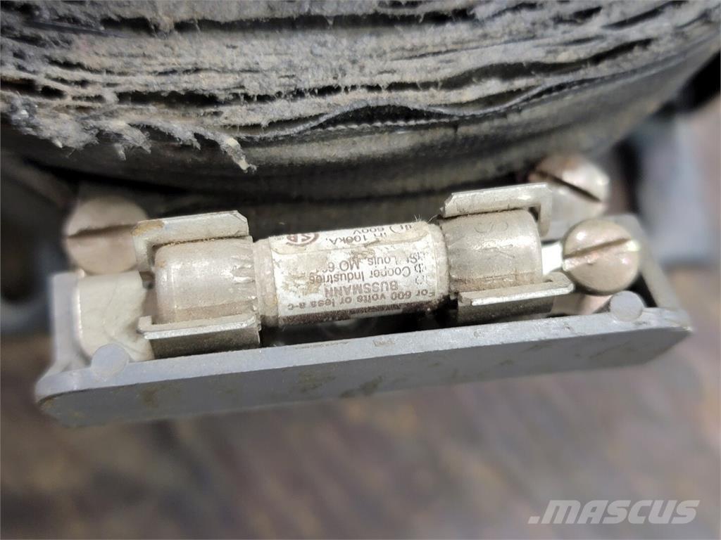  HAMMOND MH1500CJ Stavebníctvo - ostatné