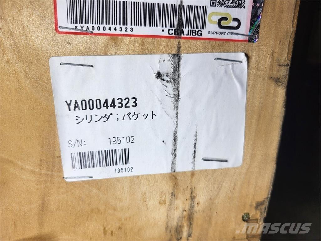 Hitachi YA00044323 Doprava – ostatné