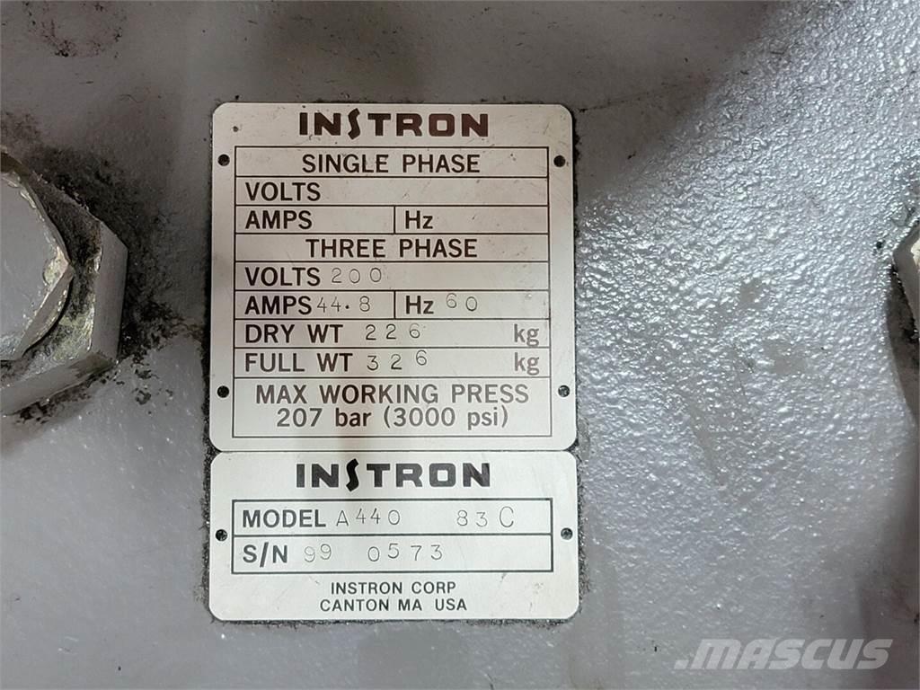  INSTRON A440 83C Vodné čerpadlá