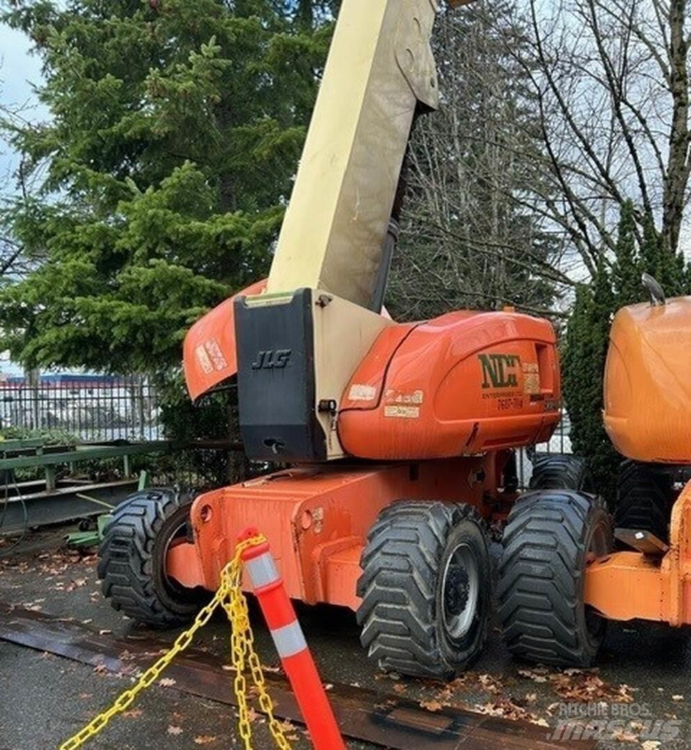 JLG 800AJ Kĺbové plošiny