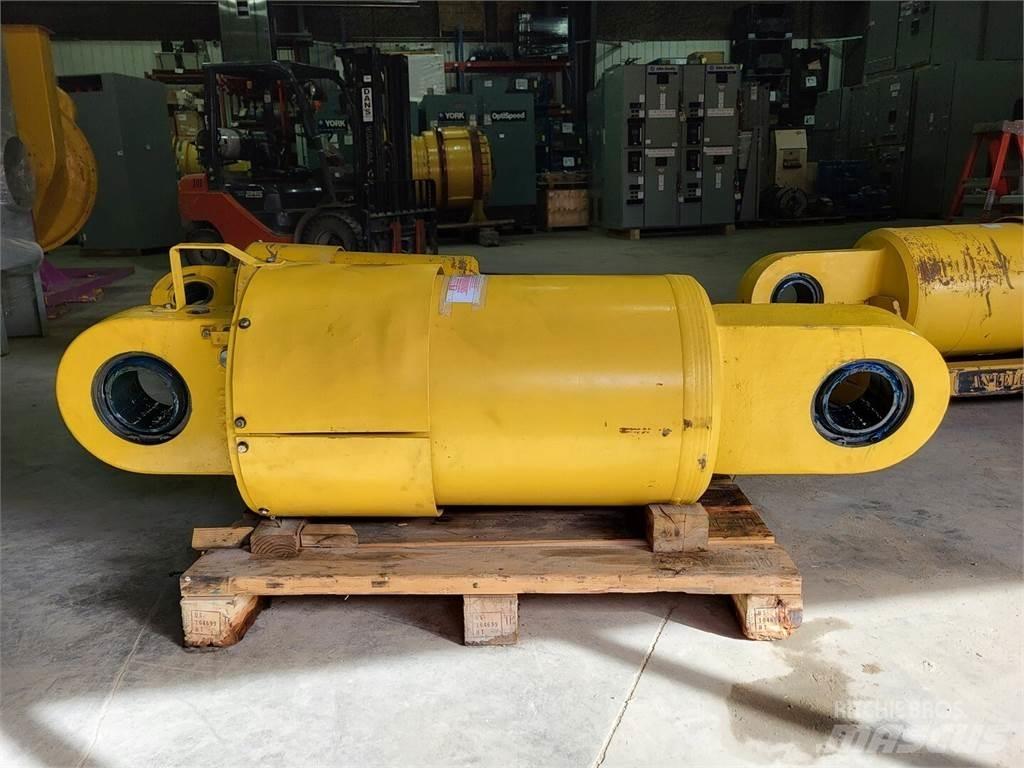 Komatsu EH9423 Kĺbové nákladné autá