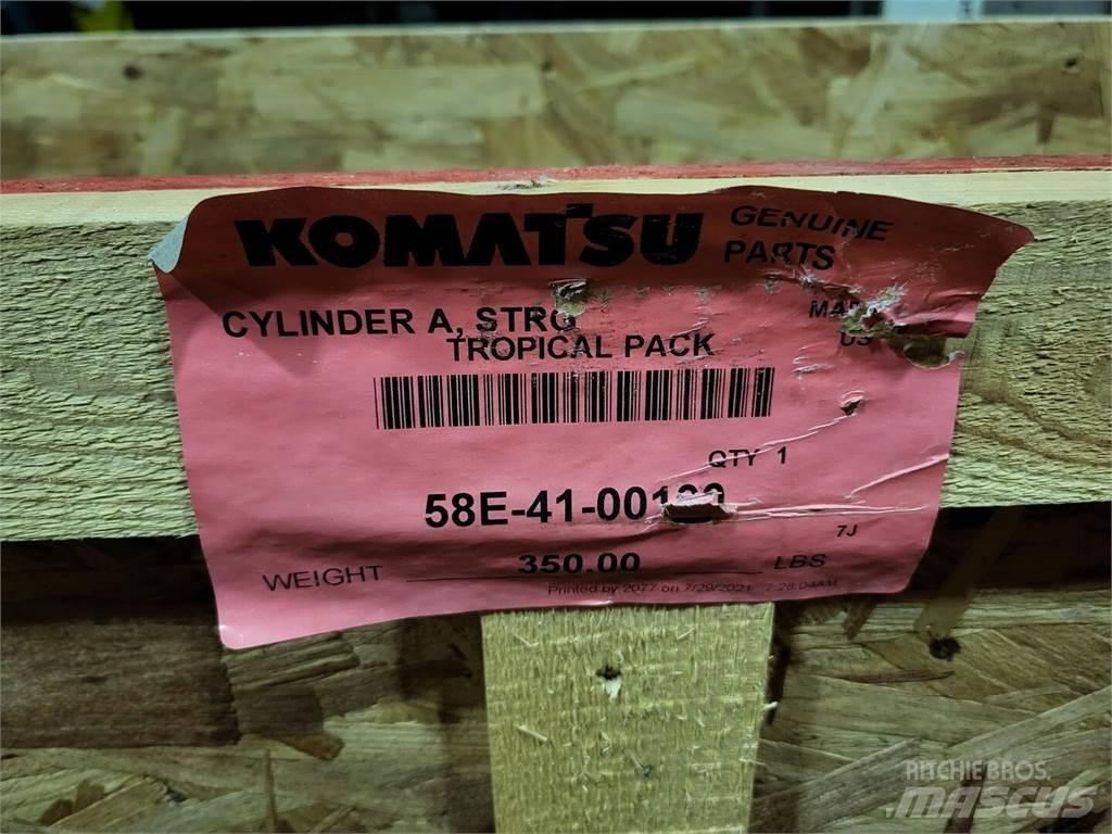 Komatsu EL7952 Kĺbové nákladné autá