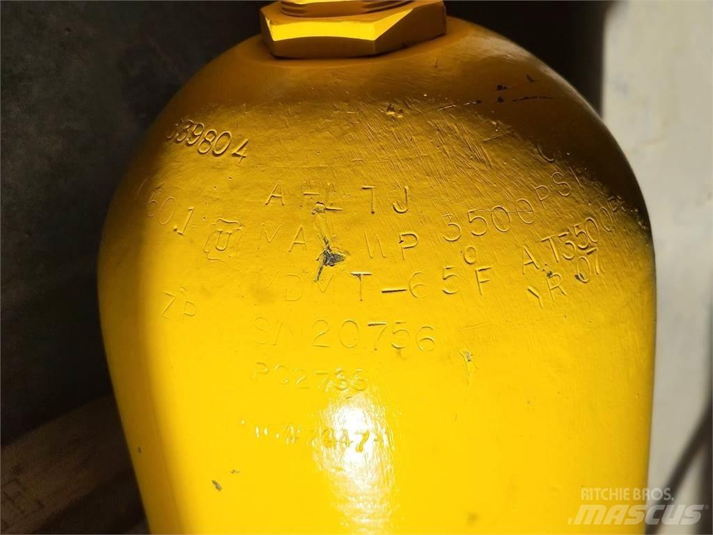 Komatsu PC2733 Kĺbové nákladné autá