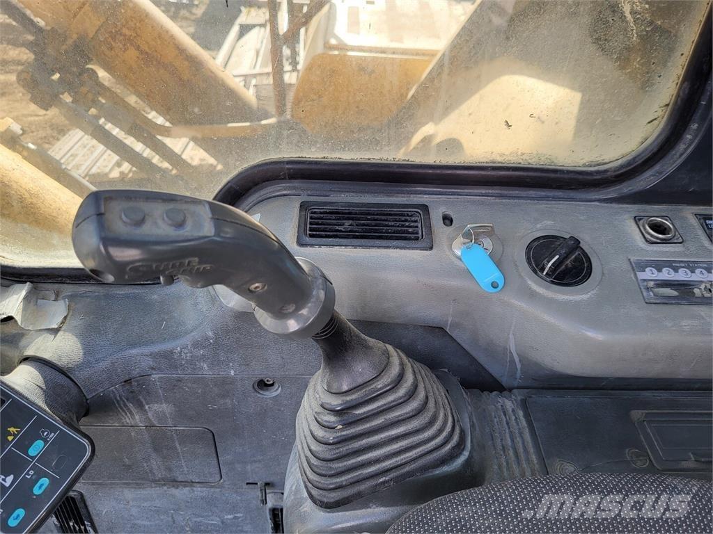 Komatsu PC600LC-6 Kolesové rýpadlá